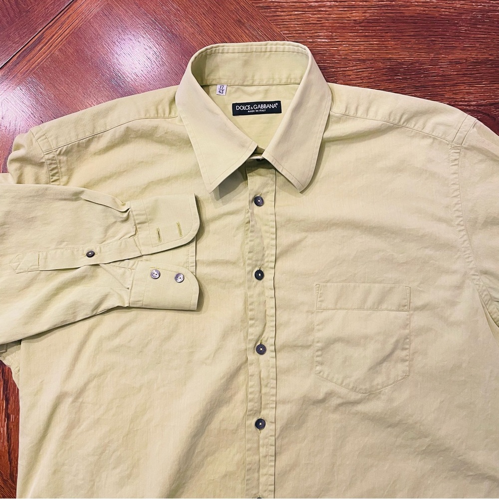 Dolce & Gabbana Men's Soft Lime Green Button Down Shirt 17/43 (L to XL range)